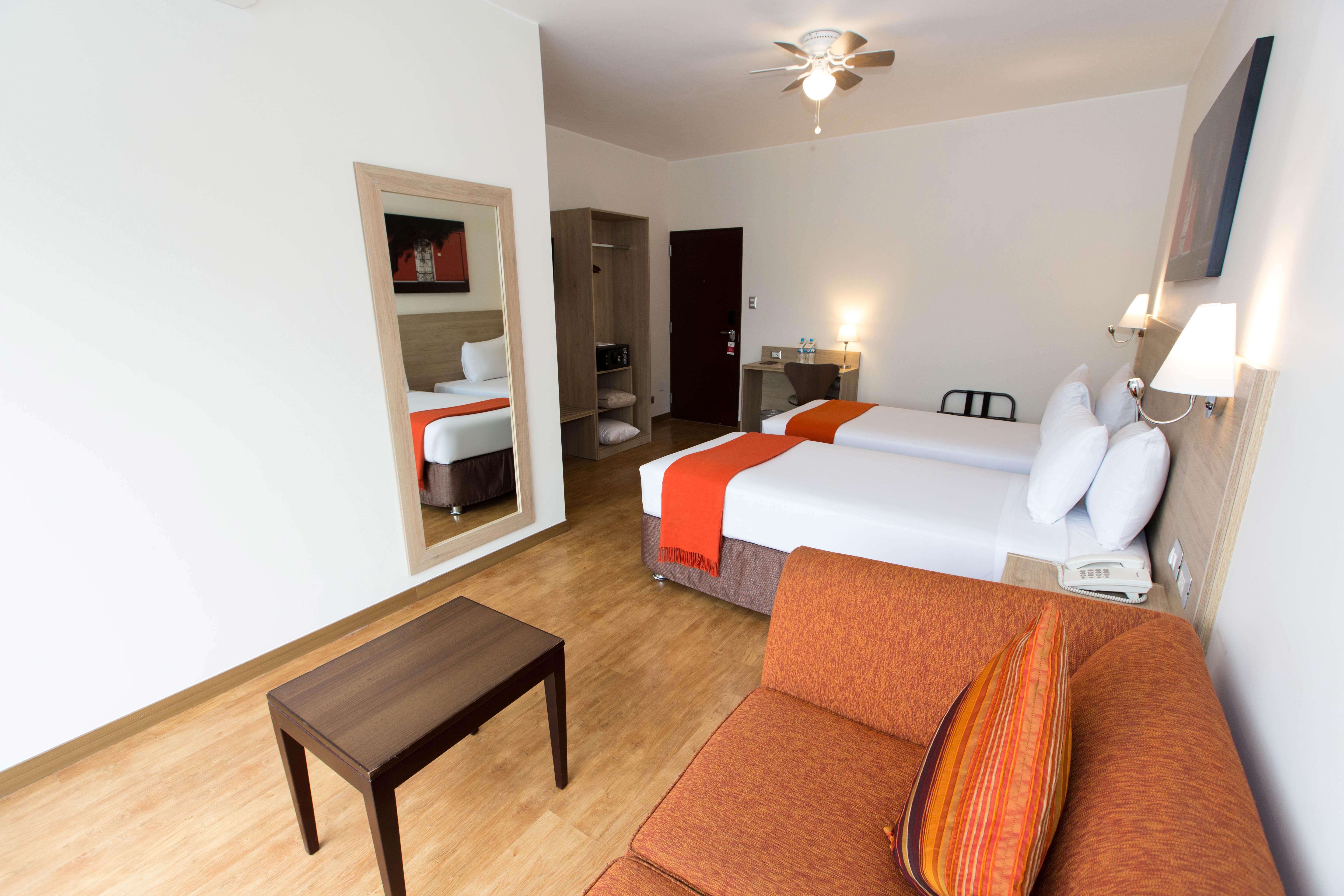 Casa Andina Standard Miraflores San Antonio Lima Buitenkant foto