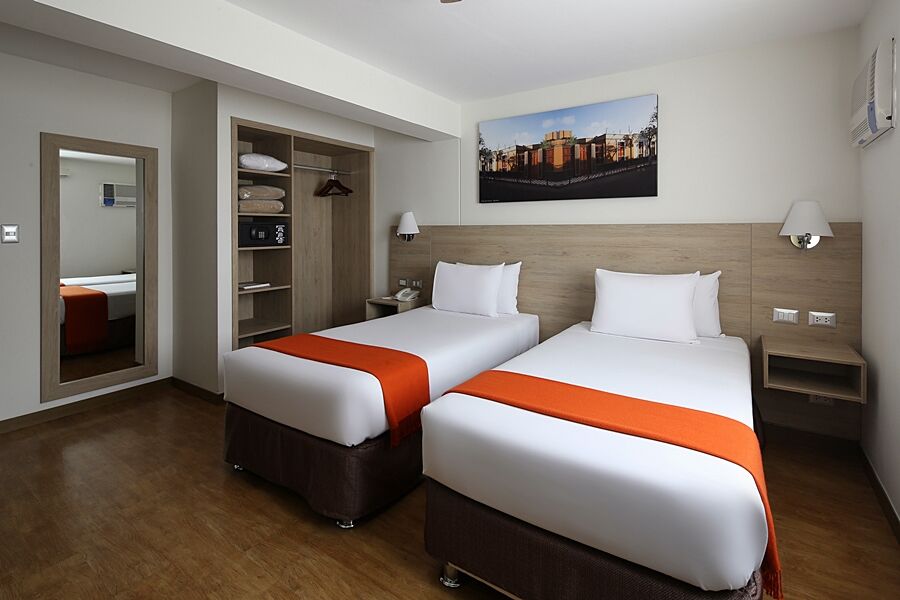 Casa Andina Standard Miraflores San Antonio Lima Buitenkant foto