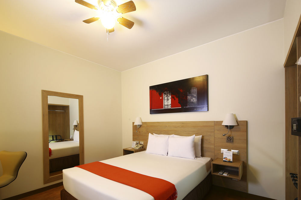 Casa Andina Standard Miraflores San Antonio Lima Buitenkant foto